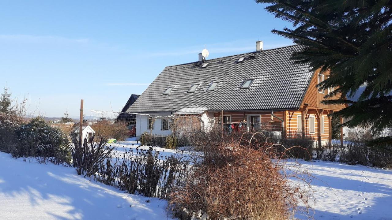 Apartman V Chaloupce Na Vrsku Bernartice  Exterior photo