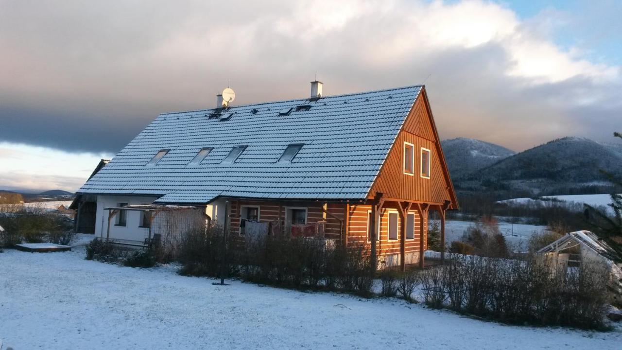 Apartman V Chaloupce Na Vrsku Bernartice  Exterior photo
